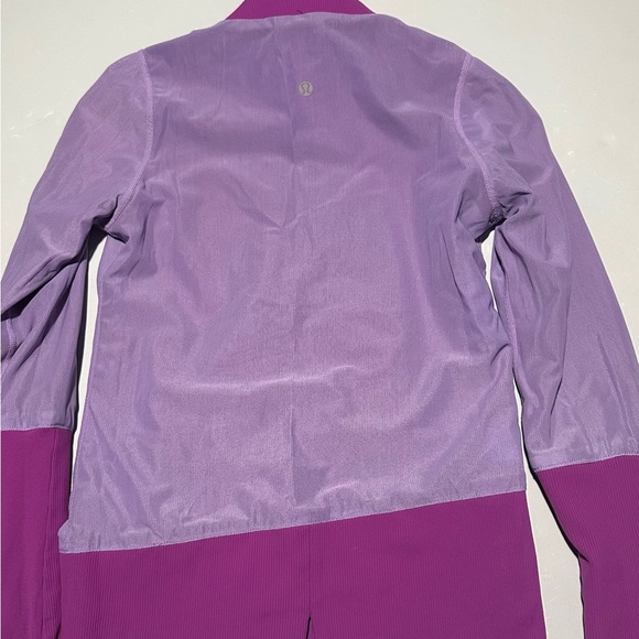 Lululemon Raja Reversible Purple Size 4 - Picture 6 of 7